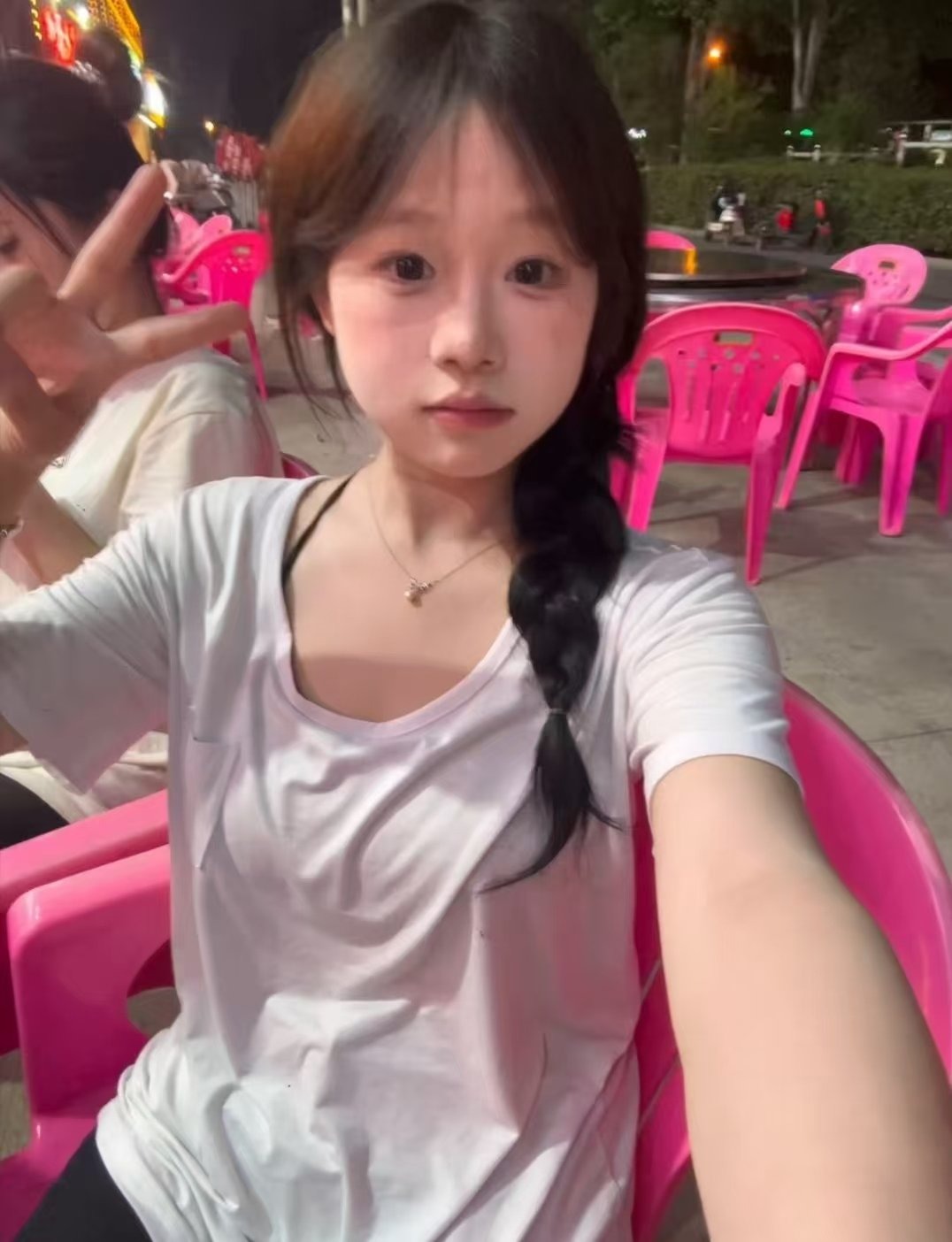 8a22f042c3b851043082aaec90b0ac7f.jpg