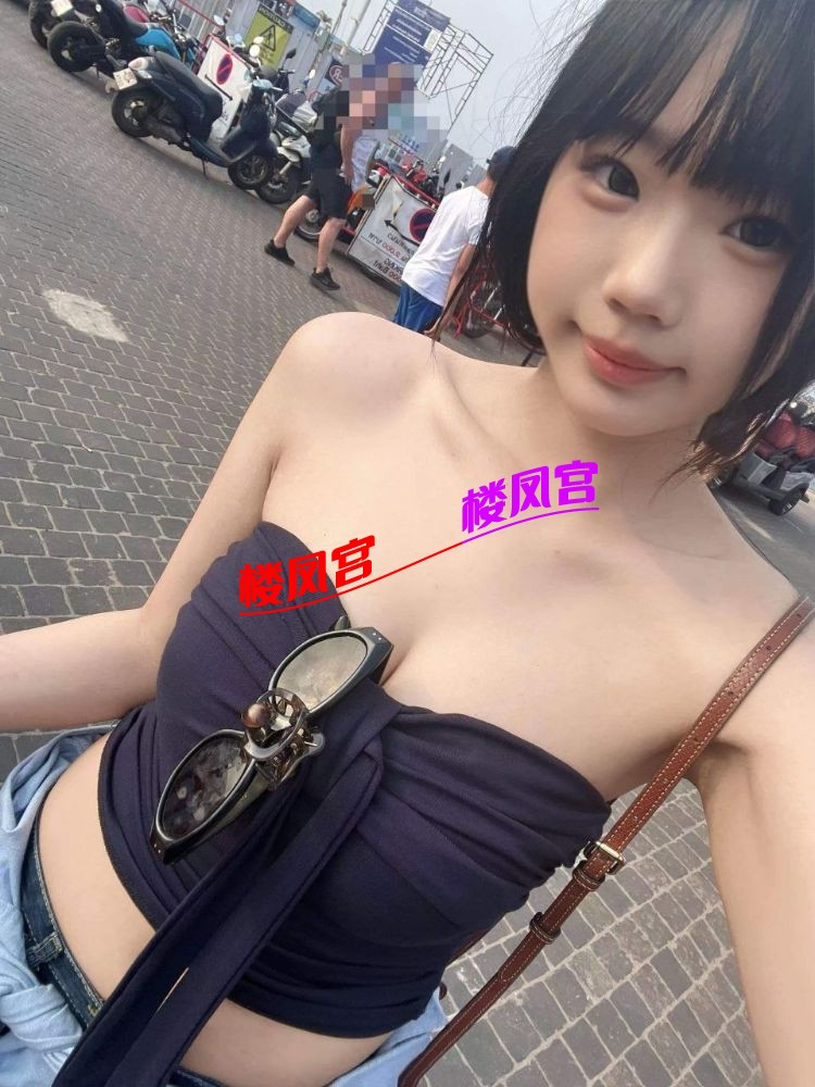 4449.jpg