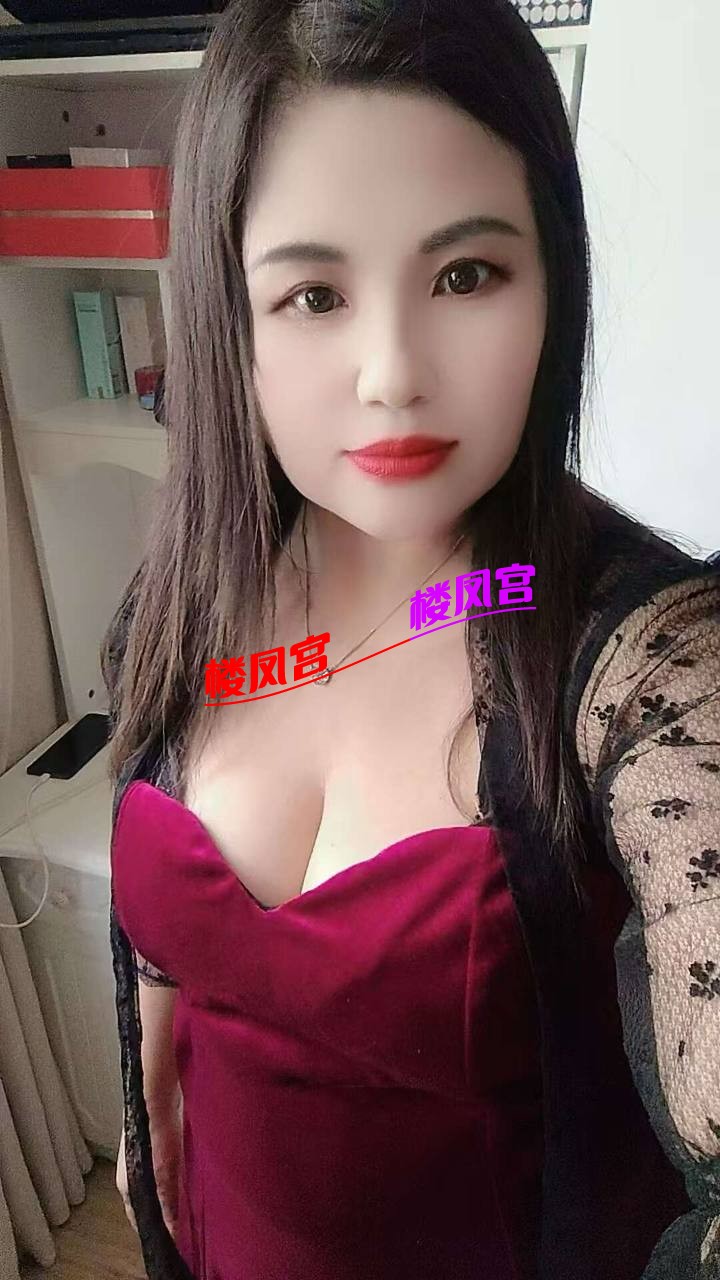 4823.jpg
