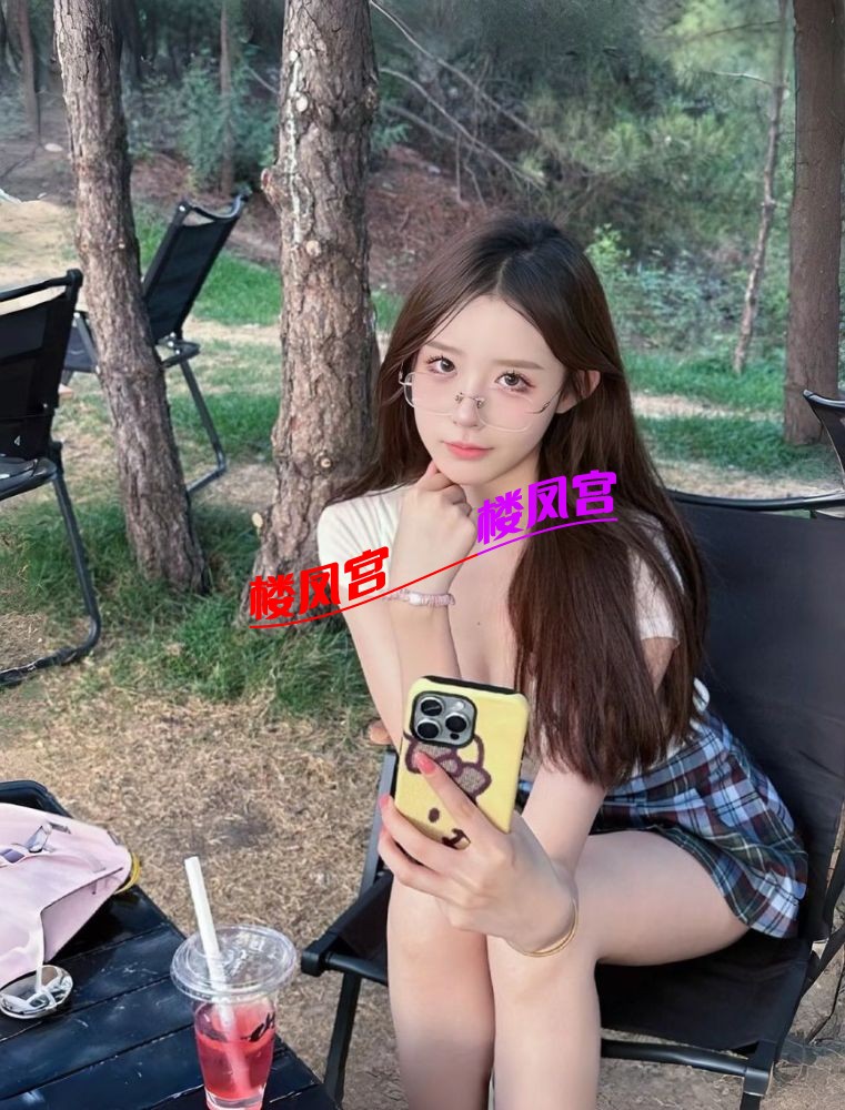 C7AA6982E35FD8E5F2BABD93334F8B2E - 副本.jpg