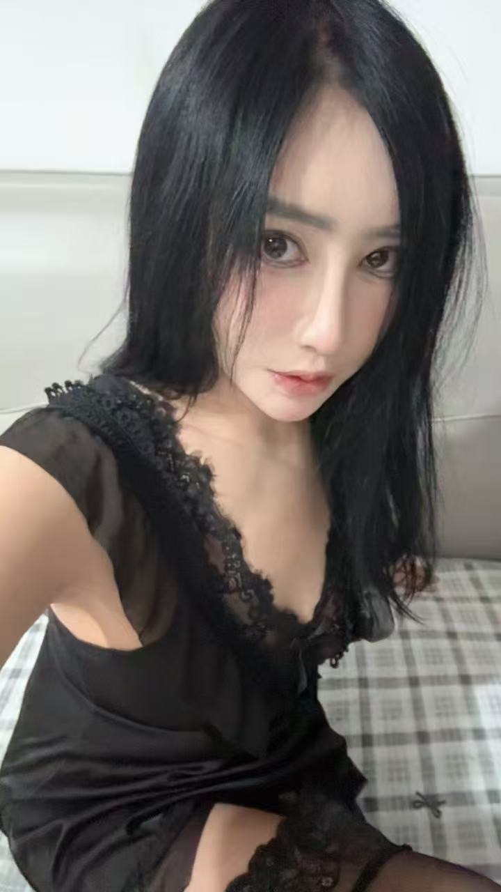 1000732766.jpg