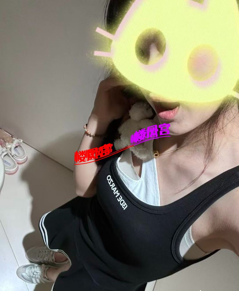 231857e7t4zqtm7enp70zg.jpg